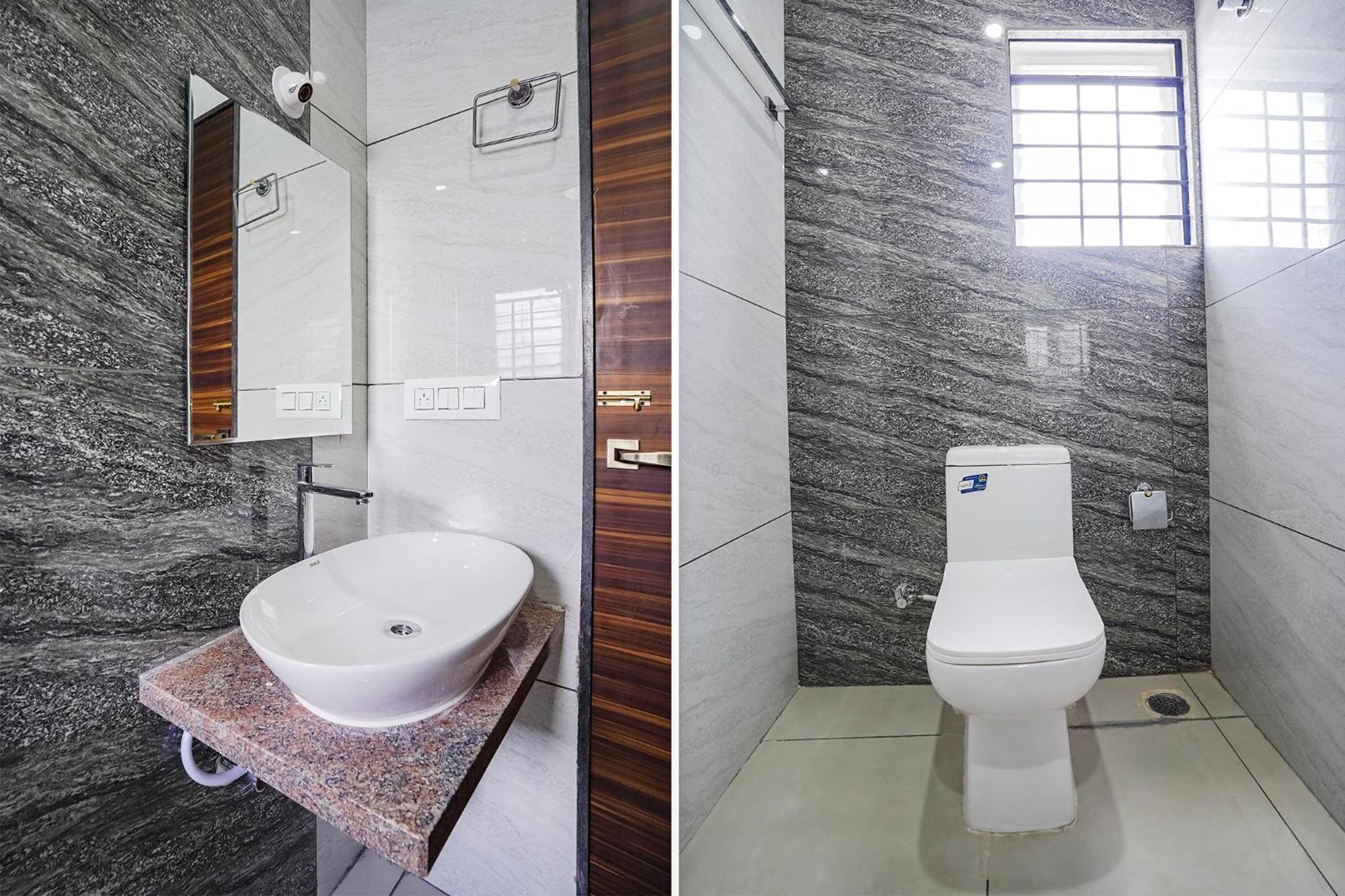 Fabhotel Platinum Palace - Nr Magadi Main Road Bangalore Exteriör bild
