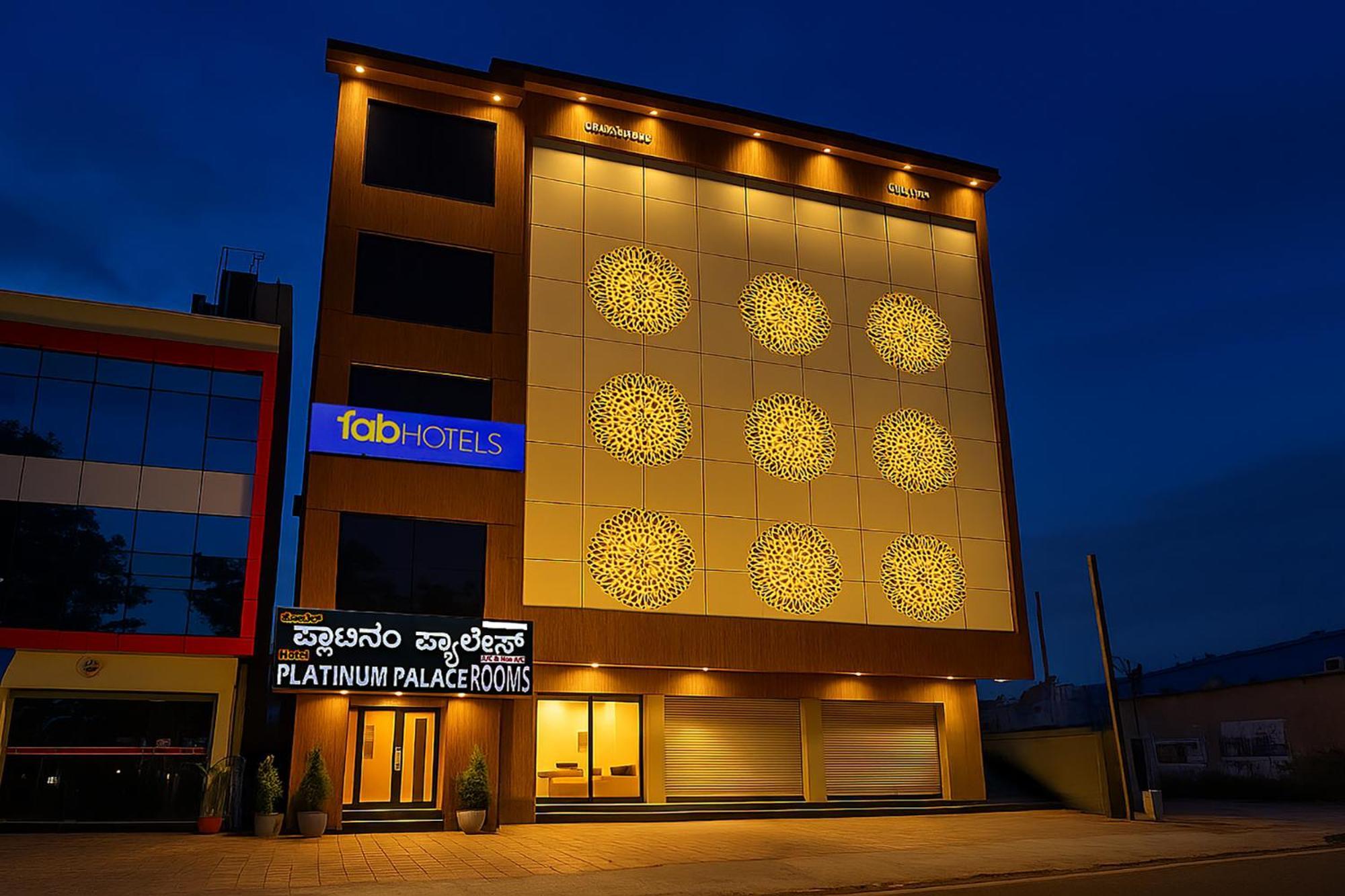 Fabhotel Platinum Palace - Nr Magadi Main Road Bangalore Exteriör bild